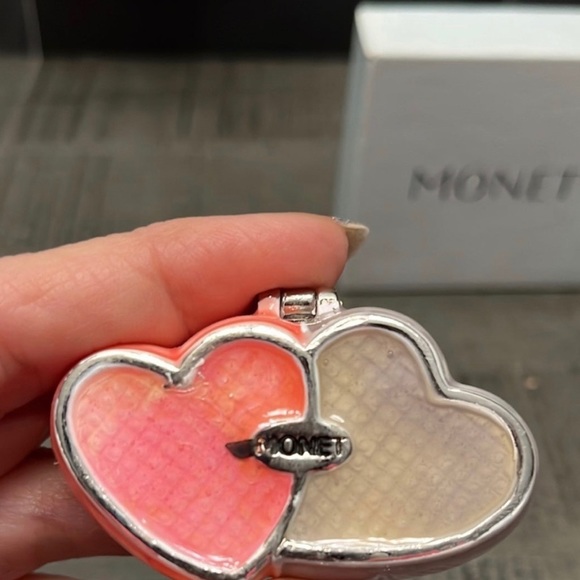 Monet Collectible Ceramic Pink & Blue Heart Candy Valentines Day Trinket Box - Picture 2 of 4